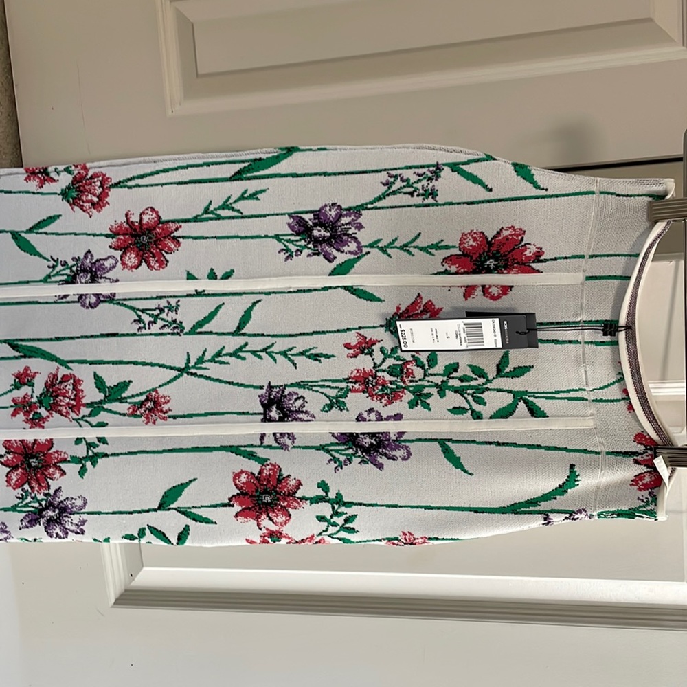 Floral bcbg skirt